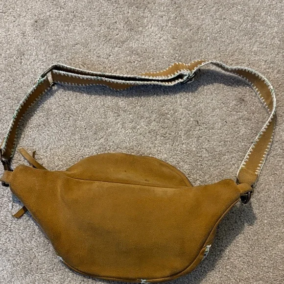 Free People Tan Crossbody Bag - Picture 3 of 3